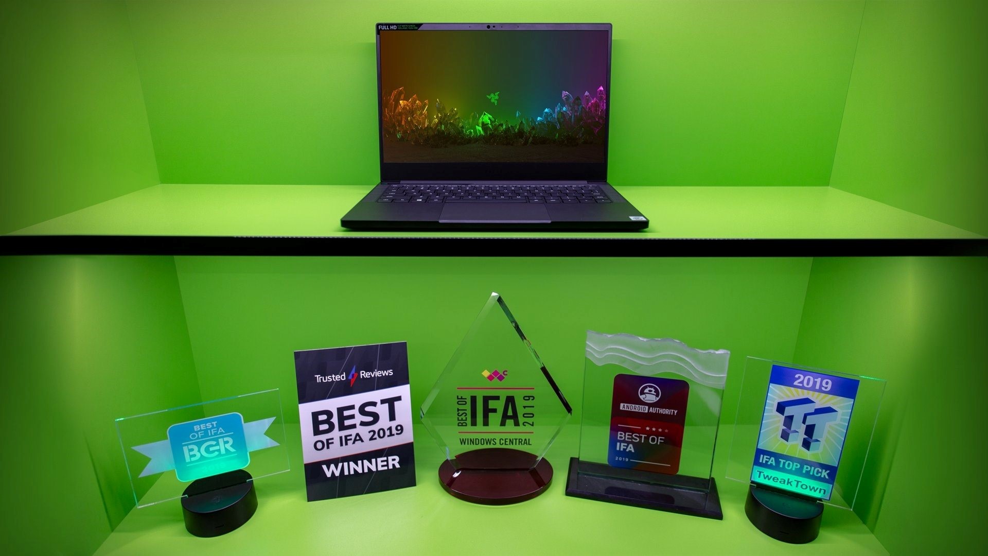 Razer Blade Stealth 13 Sweeps Awards At Ifa 19 Invision Game Community