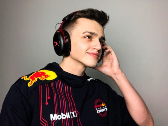 Red Bull Racing Esports Partner with HyperX