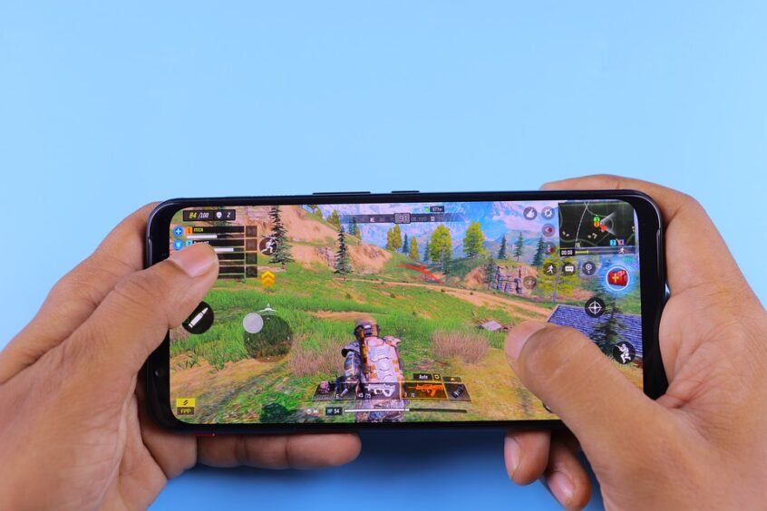 Many Are Hooked On These 7 Mobile Games And Here's Why