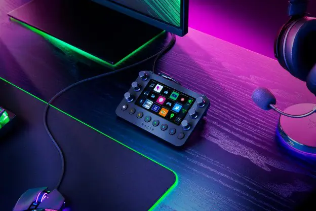 Razer announce the all new Razer Stream Controller | Invision Game