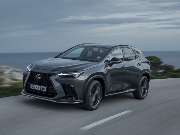 Lexus NX