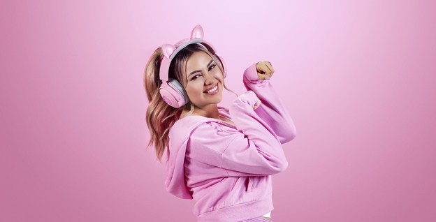 razer pink headohones