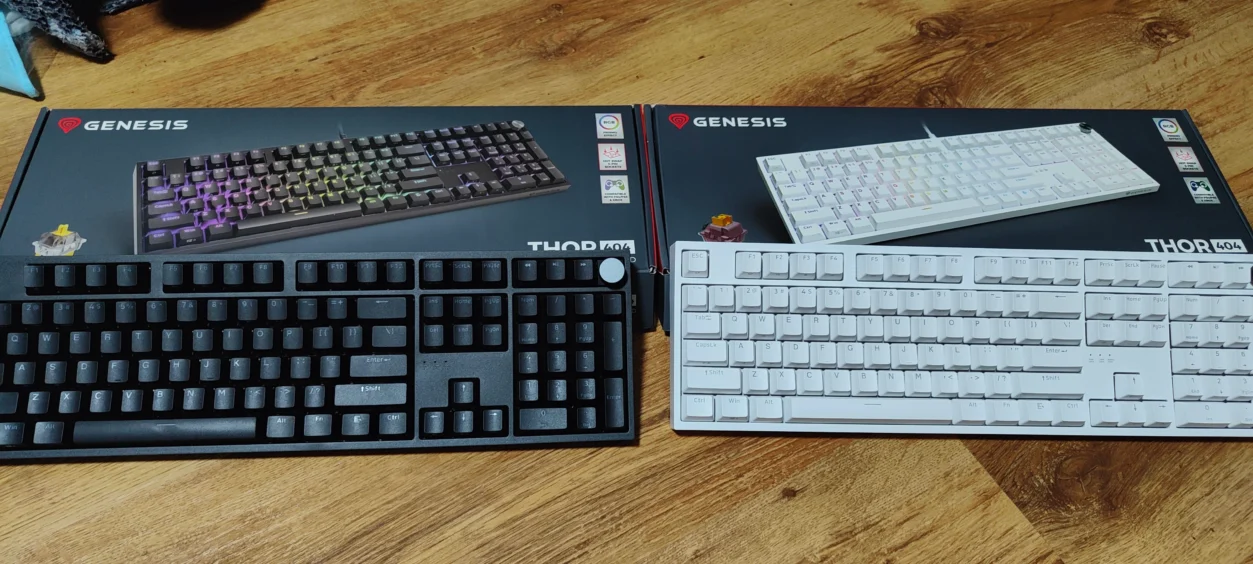 Genesis Thor 404 Full-Size