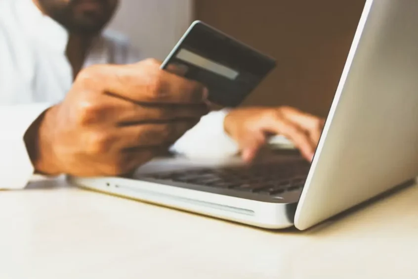 The On-the-Go Economy: How Flexible Payment Options Drive Small Business Mobility'